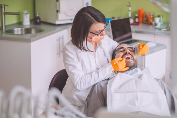 Best Urgent Tooth Repair  in Walbridge, OH